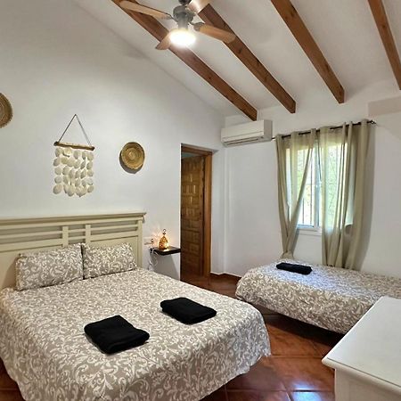 Villa Barbara Piscina Vallada Con Barbacoa By Andaraholidays Málaga Eksteriør billede